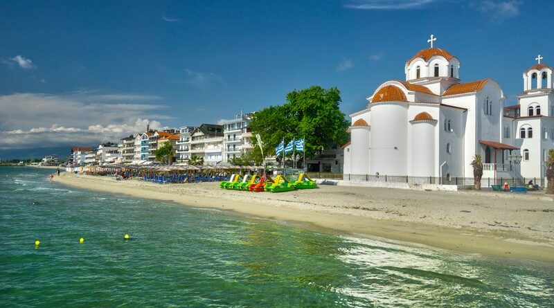De-ce-aleg-turistii-romani-vacantele-in-Paralia-Katerini