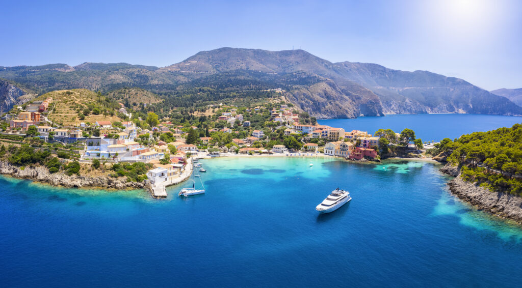 De-ce-este-o-idee-buna-sa-vizitez-Grecia